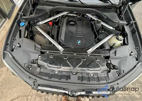 2021 BMW X7 xDrive40I z USA, uszkodzony, nr VIN 5UXCW2C09M9E23892